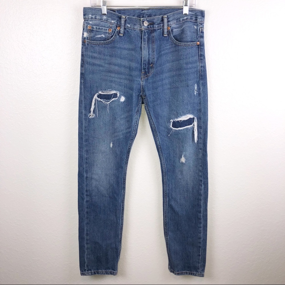 Levi’s 32 x 32 510 skinny distressed rip jean